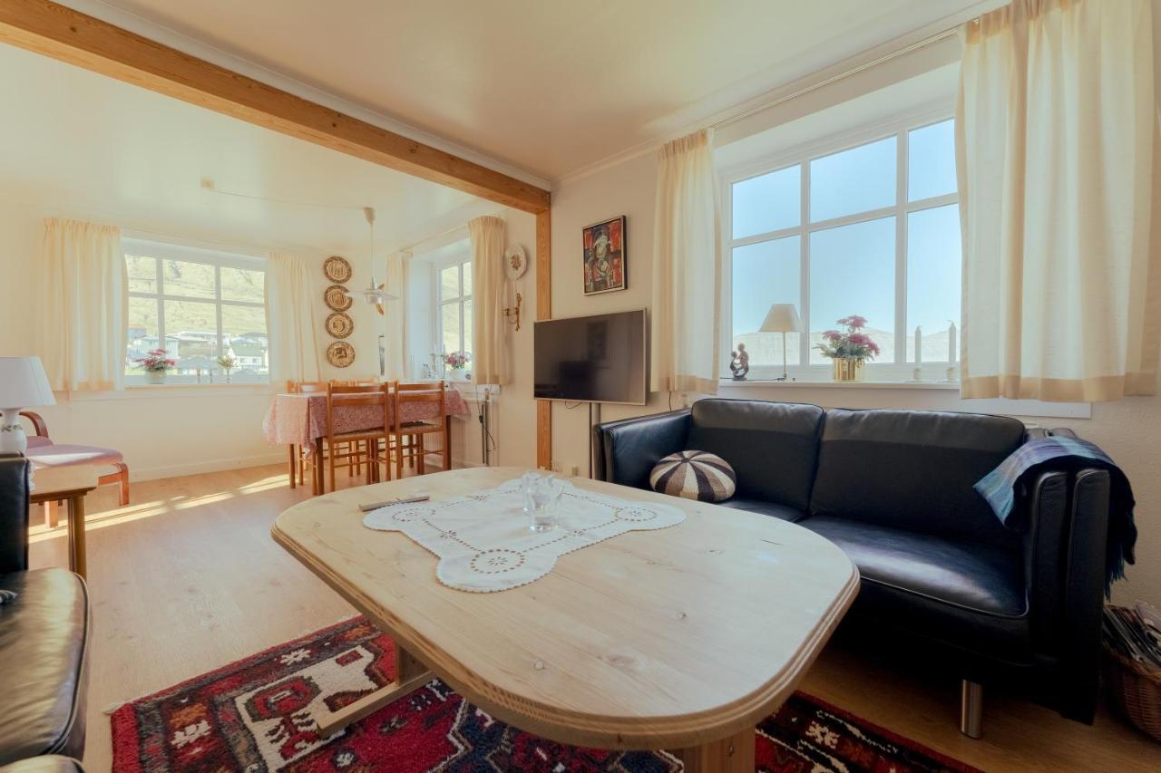 Lovely 4-Br House / Sea View / Nature Oyndarfjordur Eksteriør bilde