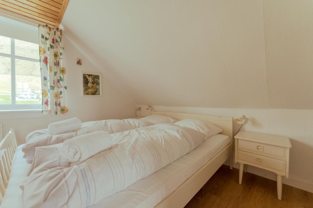 Lovely 4-Br House / Sea View / Nature Oyndarfjordur Eksteriør bilde