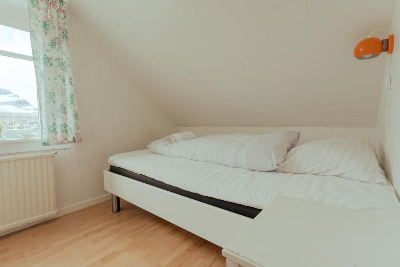 Lovely 4-Br House / Sea View / Nature Oyndarfjordur Eksteriør bilde